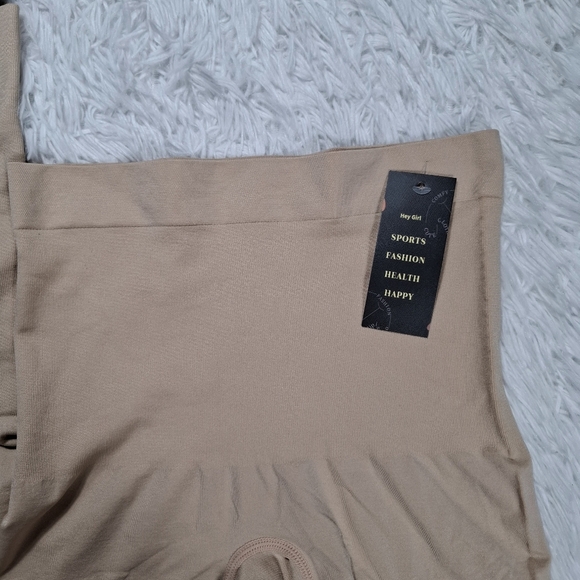 Lot 2 Hey Girl Bottom Sports Tummy Control Women's Shorts Seamless Beige Size L - Picture 6 of 8